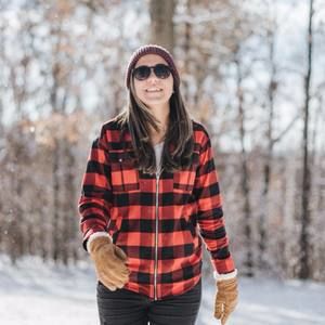 Meet your Posher, Luiza